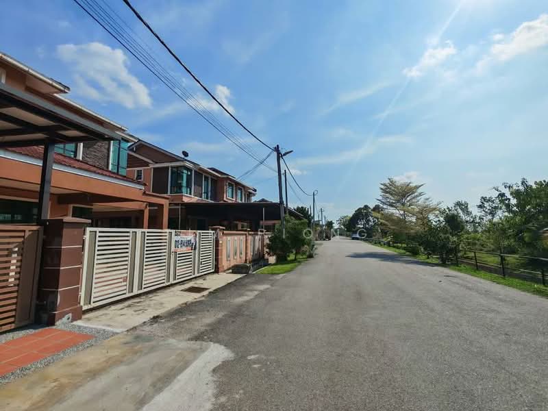 Rumah Berkembar untuk Dijual di Taman Desa Idaman (Durian Tunggal) - Tim Piong - Exterior - PropertyGuru.com.my