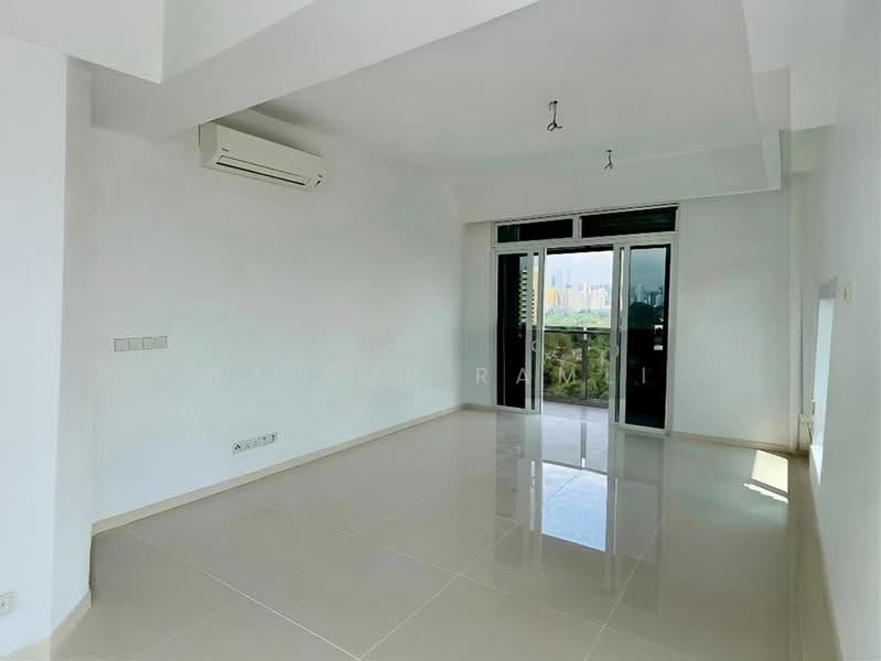 Servis Apartment untuk Dijual di Met 1 Residences - Hairul Ramli - Living Room - PropertyGuru.com.my