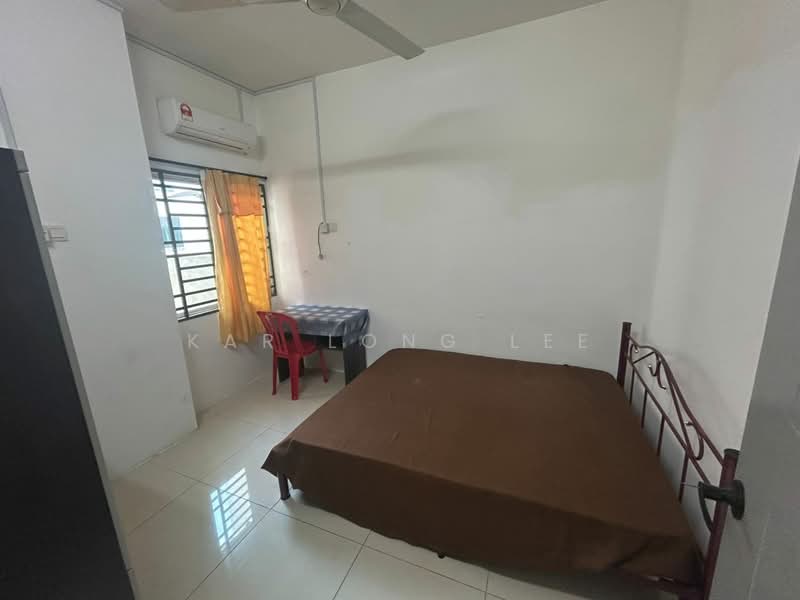 2-storey Terraced House for Rent in Ipoh (Perak) - Kar Long Lee - Bedroom - PropertyGuru.com.my