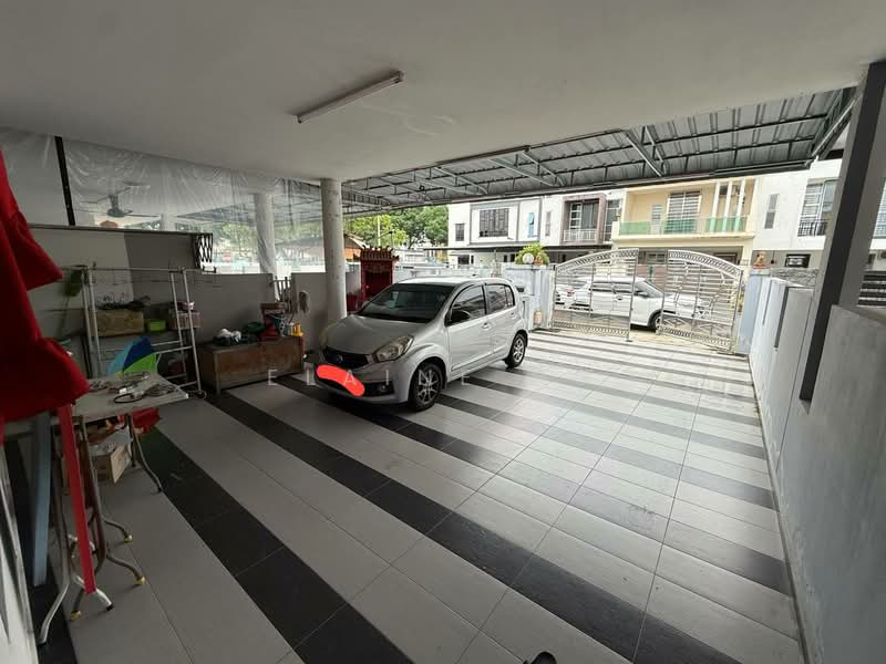 Rumah Teres 2 Tingkat untuk Dijual di Johor Bahru (Johor) - Elaine Ng - Exterior - PropertyGuru.com.my