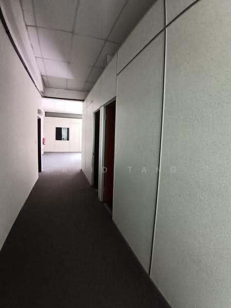 Shop / Office for Rent in Lavender Heights (Senawang) - David Tang - Corridor - PropertyGuru.com.my