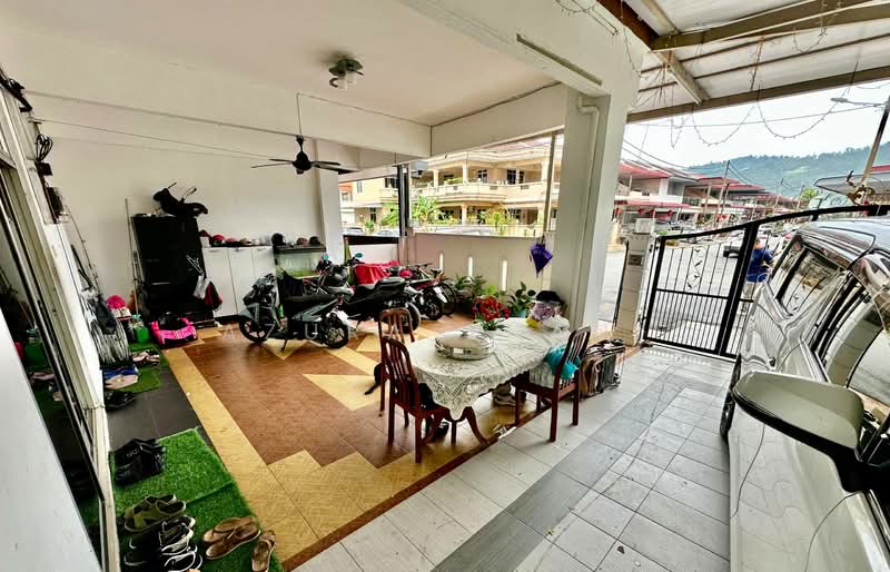 Rumah Berkembar untuk Dijual di Sungai Jawi (Penang) - Azura Ghani - Exterior - PropertyGuru.com.my