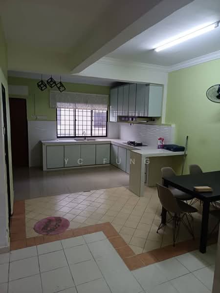 Rumah Teres 2 Tingkat untuk Disewa di Taman Scientex Pasir Gudang (Pasir Gudang) - YC Fung - Kitchen - PropertyGuru.com.my