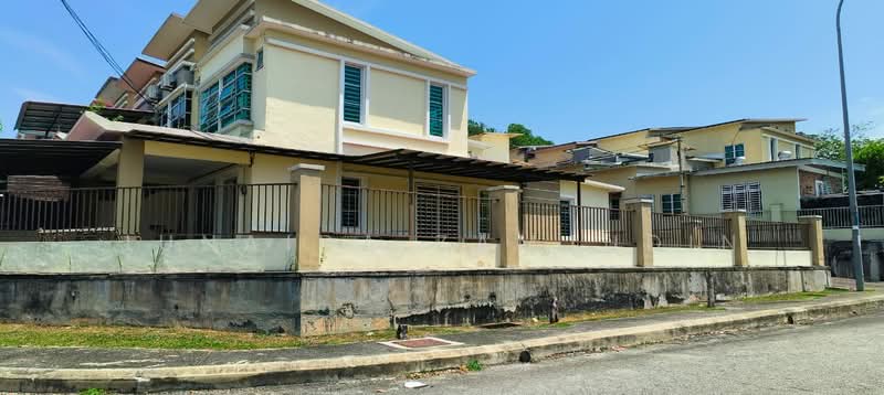 Rumah Teres 2-Tingkat untuk Dijual di Bandar Warisan Puteri (Ampangan) - Junaida Zamjudin - Exterior - PropertyGuru.com.my