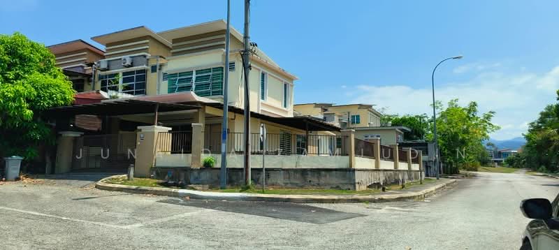 Rumah Teres 2-Tingkat untuk Dijual di Bandar Warisan Puteri (Ampangan) - Junaida Zamjudin - Exterior - PropertyGuru.com.my