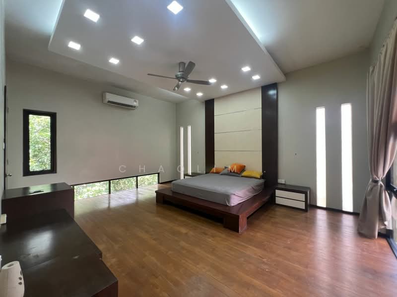Bungalow for Sale in Serdang (Seri Kembangan) - ChaoLim . - Bedroom - PropertyGuru.com.my