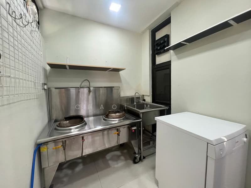 Bungalow for Sale in Serdang (Seri Kembangan) - ChaoLim . - Kitchen - PropertyGuru.com.my