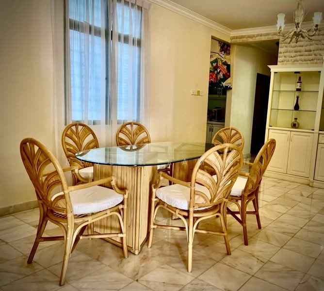 Kondominium untuk Dijual di Pangsapuri Mahligai Baiduri - Ressha Ramesh - Dining Room - PropertyGuru.com.my