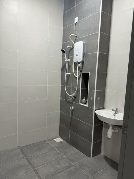 2-storey Terraced House for Rent in Johor Bahru (Johor) - Jessica Tiew - Bathroom - PropertyGuru.com.my