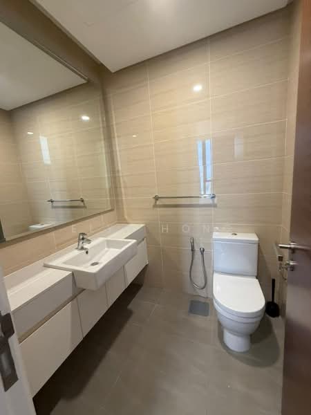 Service Residence for Rent at The Astaka @ 1 Bukit Senyum - Elyn Hong - Bathroom - PropertyGuru.com.my
