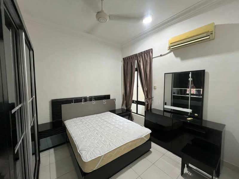 Rumah Teres 2 Tingkat untuk Disewa di Taman Sutera Utama (Skudai) - Jessy Koh - Bedroom - PropertyGuru.com.my