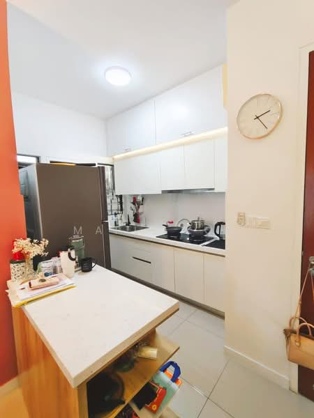 Kondominium untuk Disewa di The Greens (Residensi Hijauan) @ Subang West - Maple Kok - Kitchen - PropertyGuru.com.my