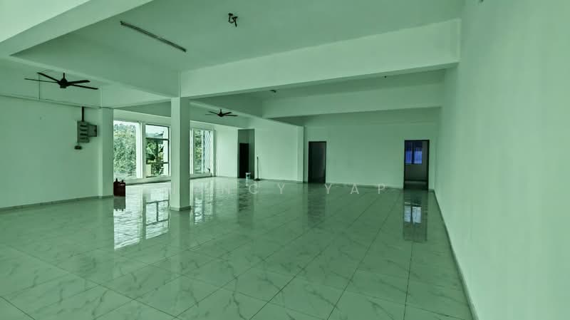 Shop / Office for Rent in Kampung Baru Subang (Sungai Buloh) - Nancy Yap - Interior - PropertyGuru.com.my