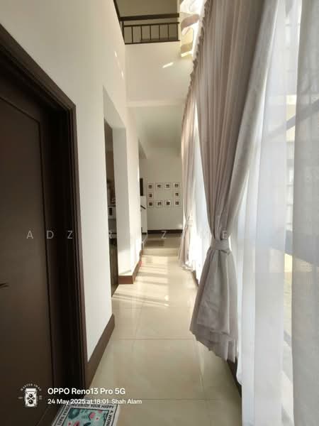 Rumah Banglo untuk Dijual di Bukit Jelutong (Shah Alam) - Adzura Zamedin - Corridor - PropertyGuru.com.my