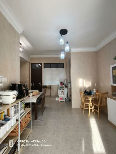 Rumah Banglo untuk Dijual di Bukit Jelutong (Shah Alam) - Adzura Zamedin - Dining Room - PropertyGuru.com.my