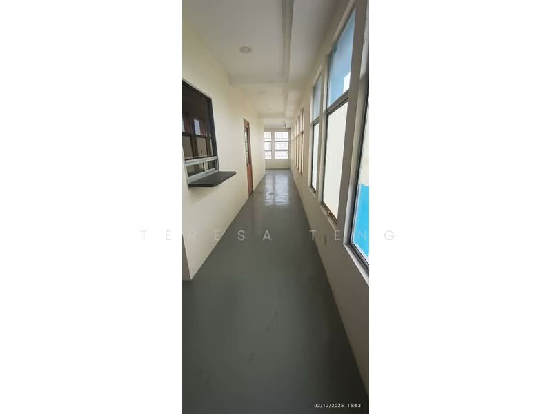 Shop for Rent in Shah Alam (Selangor) - Teresa Teng - Corridor - PropertyGuru.com.my