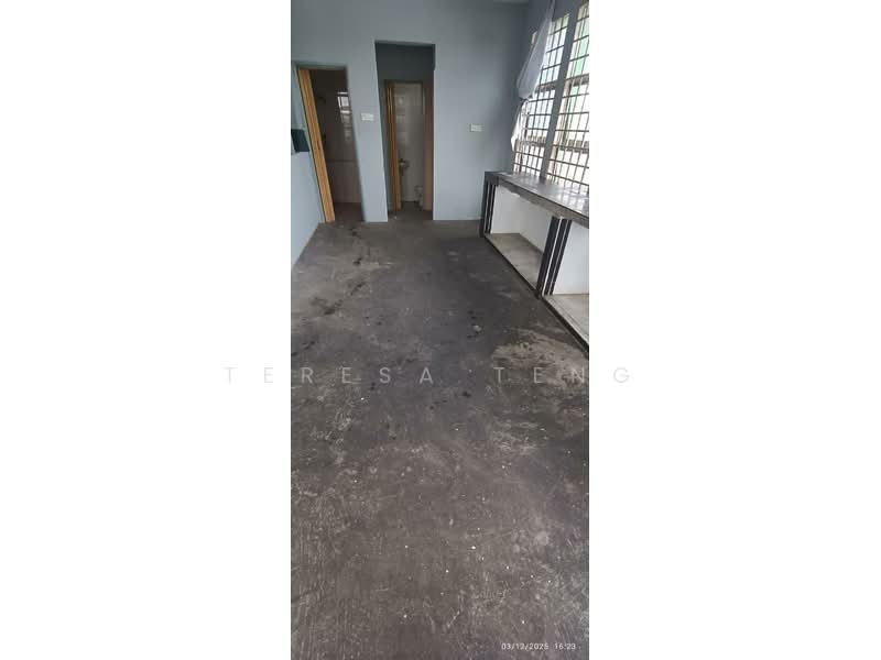 Shop for Rent in Shah Alam (Selangor) - Teresa Teng - Interior - PropertyGuru.com.my