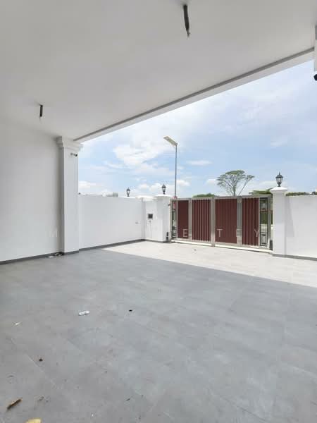 2-storey Terraced House for Sale in Bandar Seri Alam (Masai) - Michelle Tey - Exterior - PropertyGuru.com.my