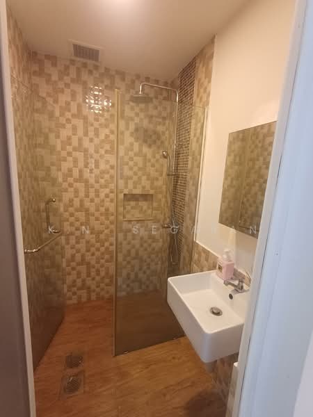 Condominium for Rent at Bangsar Puteri - K.N. Segaran - Bathroom - PropertyGuru.com.my