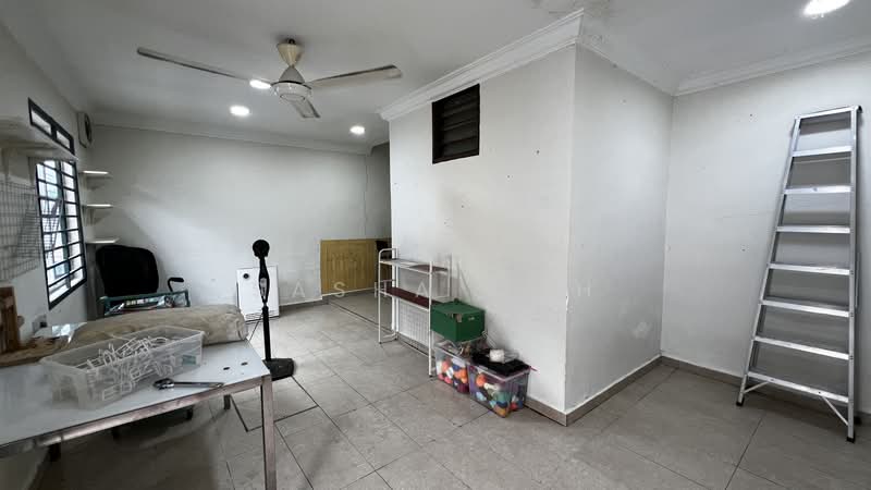2-storey Terraced House for Sale in Bandar Putra Permai (Seri Kembangan) - Sasha Goh - Interior - PropertyGuru.com.my