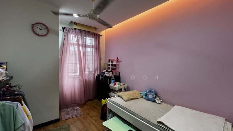 2-storey Terraced House for Sale in Bandar Putra Permai (Seri Kembangan) - Sasha Goh - Bedroom - PropertyGuru.com.my