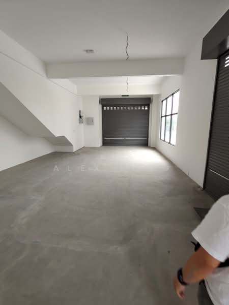 Shop / Office for Rent in Bandar Rimbayu (Telok Panglima Garang) - Alex Tong - Interior - PropertyGuru.com.my