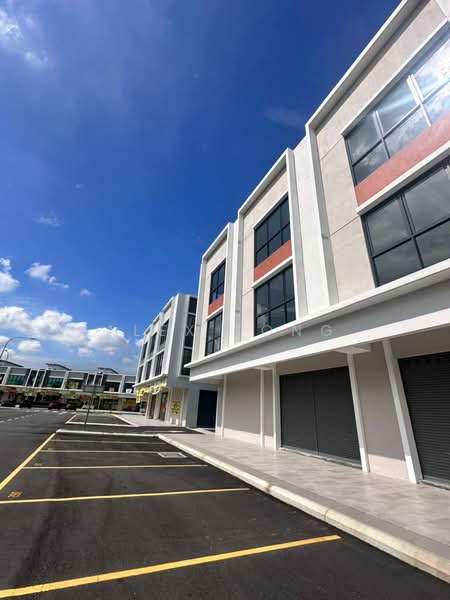 Kedai / Pejabat untuk Disewa di Bandar Rimbayu (Telok Panglima Garang) - Alex Tong - PropertyGuru.com.my