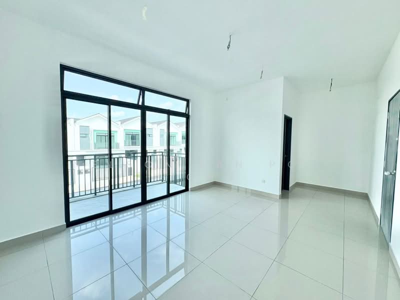 2-storey Terraced House for Sale in Johor Bahru (Johor) - Nelson Tan Poh Kiong - Living Room - PropertyGuru.com.my