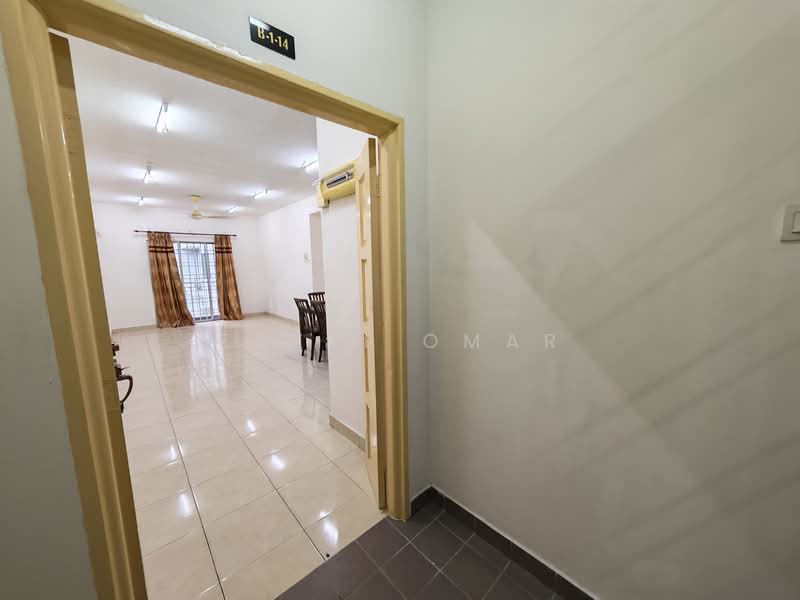 Kondominium untuk Dijual di Kristal Heights - Fazri Omar - Living Room - PropertyGuru.com.my