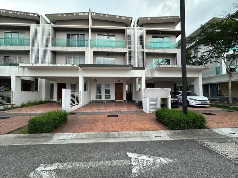 For Rent - Alstonea Taman Subang Mas