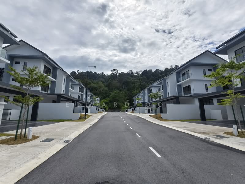 Semi-Detached House for Sale in Sierra Ukay (Ampang) - Edward Ooi - Exterior - PropertyGuru.com.my