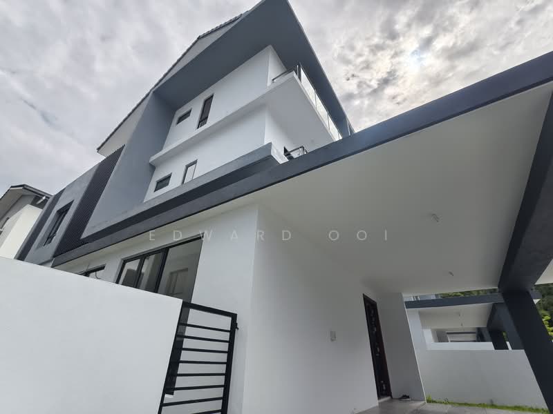 Semi-Detached House for Sale in Sierra Ukay (Ampang) - Edward Ooi - Exterior - PropertyGuru.com.my