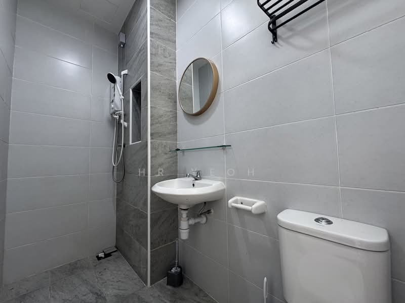 Condominium for Rent at KSL Residence 2 @ Kangkar Tebrau - HR Yeoh - Bathroom - PropertyGuru.com.my
