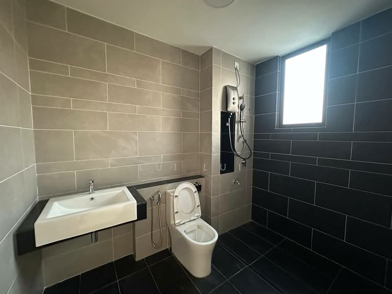 2-storey Terraced House for Rent in Johor Bahru (Johor) - Lui Lui - Bathroom - PropertyGuru.com.my