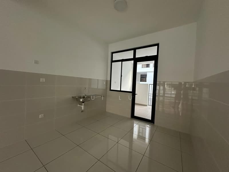 2-storey Terraced House for Rent in Johor Bahru (Johor) - Lui Lui - Kitchen - PropertyGuru.com.my
