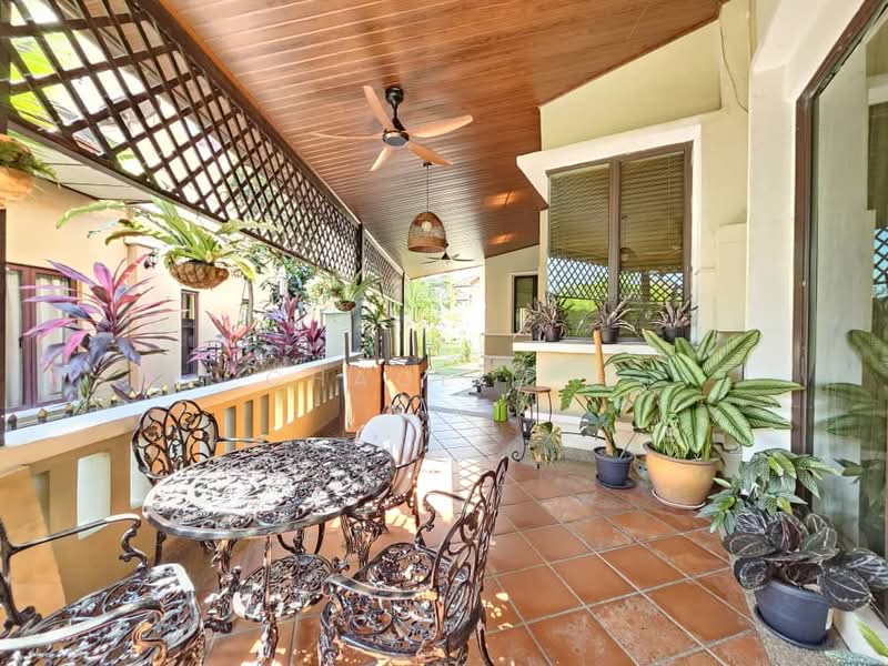 Rumah Banglo untuk Dijual di Country Heights (Kajang) - ChaoLim . - Balcony - PropertyGuru.com.my