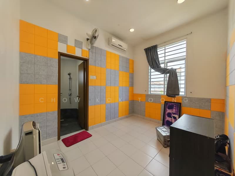 Rumah Bandar untuk Dijual di Puchong (Selangor) - Chow Kok Toong - Bathroom - PropertyGuru.com.my