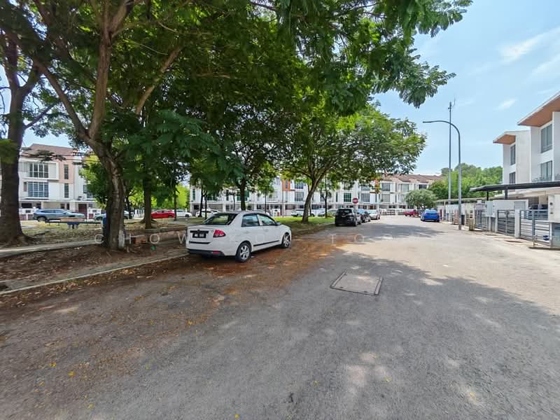 Rumah Bandar untuk Dijual di Puchong (Selangor) - Chow Kok Toong - Exterior - PropertyGuru.com.my