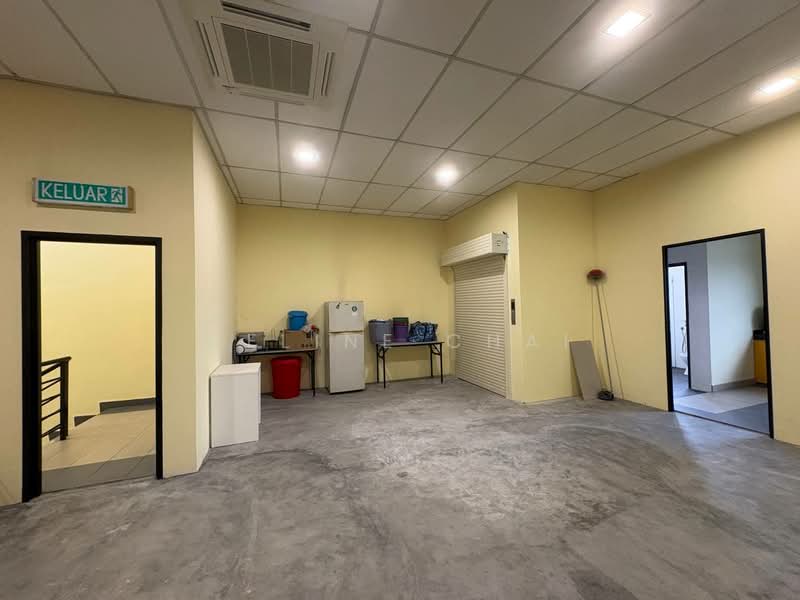 Shop / Office for Rent in Yong Peng (Johor) - Celine Chai - Interior - PropertyGuru.com.my