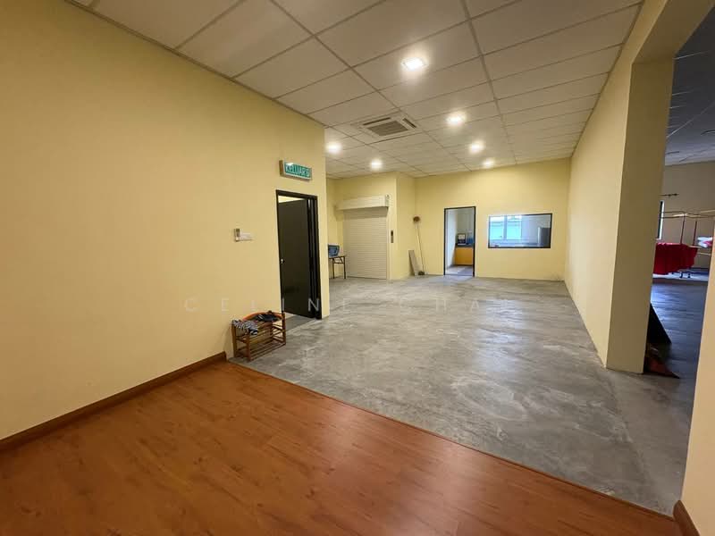 Shop / Office for Rent in Yong Peng (Johor) - Celine Chai - Interior - PropertyGuru.com.my