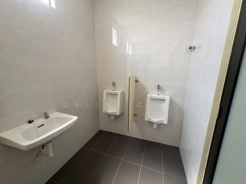 Shop / Office for Rent in Yong Peng (Johor) - Celine Chai - Bathroom - PropertyGuru.com.my