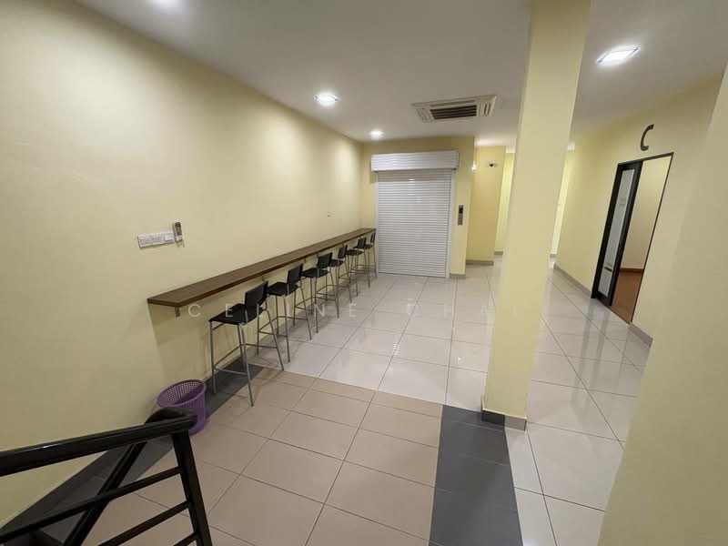 Shop / Office for Rent in Yong Peng (Johor) - Celine Chai - Interior - PropertyGuru.com.my