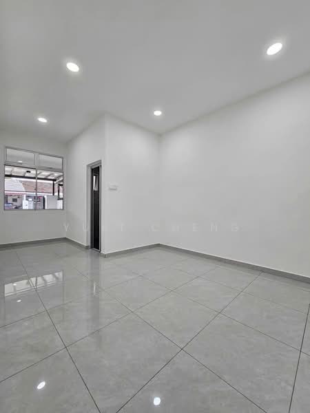 1-storey Terraced House for Sale in Taman Puteri Wangsa (Ulu Tiram) - Yuki Cheng - Interior - PropertyGuru.com.my