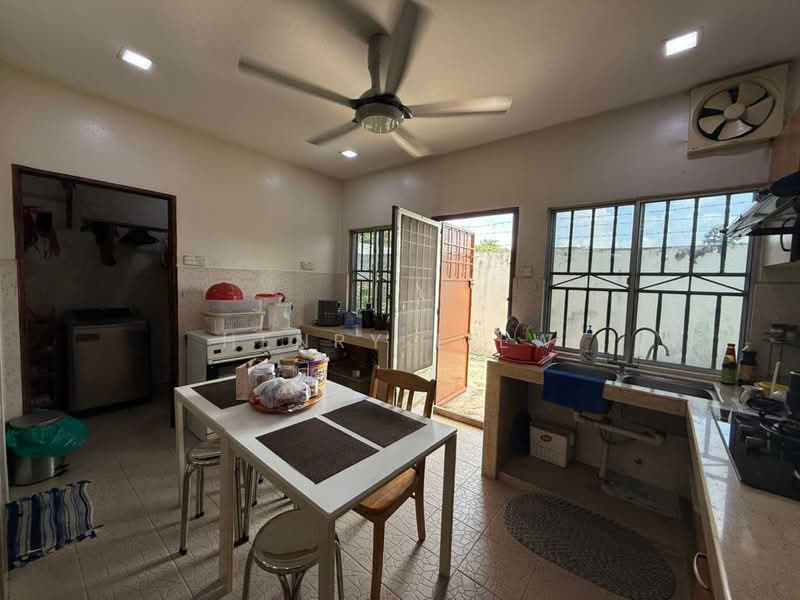 Rumah Teres untuk Dijual di Sentul (Kuala Lumpur) - Henry Liew - Kitchen - PropertyGuru.com.my