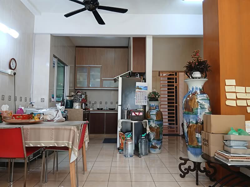 Apartment for Sale at Sri Kristal - Li Fang - Kitchen - PropertyGuru.com.my