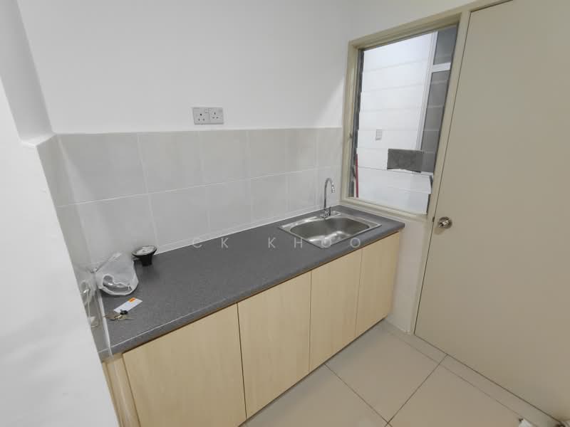Kondominium untuk Disewa di BotaniQa Residence - CK Khoo - Kitchen - PropertyGuru.com.my