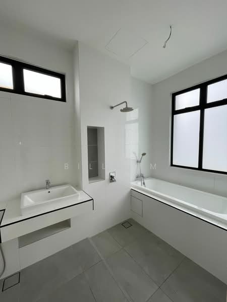 Bungalow for Sale in Kuala Selangor (Selangor) - Bill Lim - Bathroom - PropertyGuru.com.my