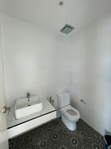 Bungalow House for Sale in Kuala Selangor (Selangor) - Bill Lim - Bathroom - PropertyGuru.com.my