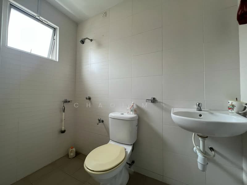 Semi-Detached House for Sale in Saujana (Selangor) - ChaoLim . - Bathroom - PropertyGuru.com.my