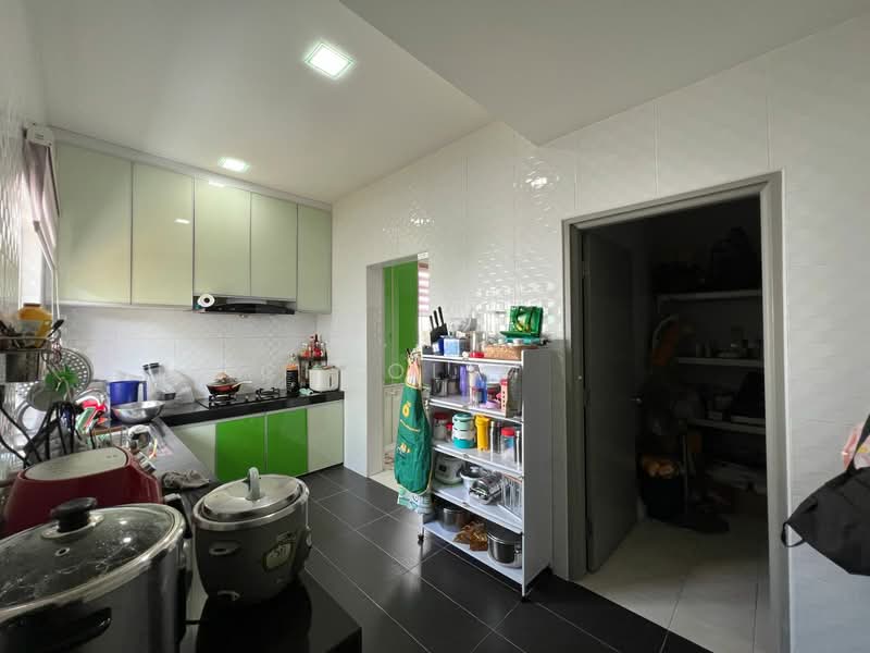 Semi-Detached House for Sale in Saujana (Selangor) - ChaoLim . - Kitchen - PropertyGuru.com.my
